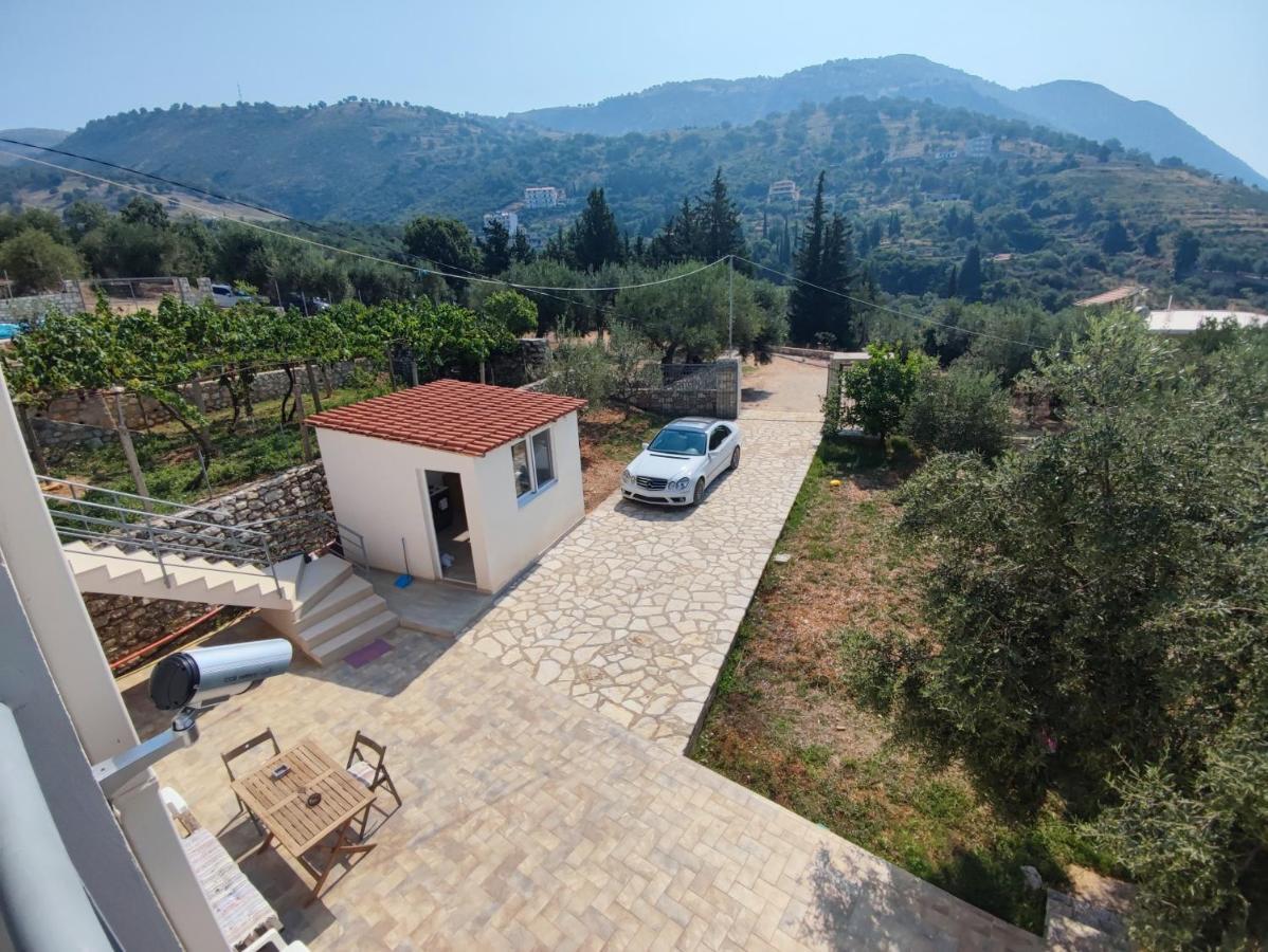 Guest house Penelope & Michael Himare